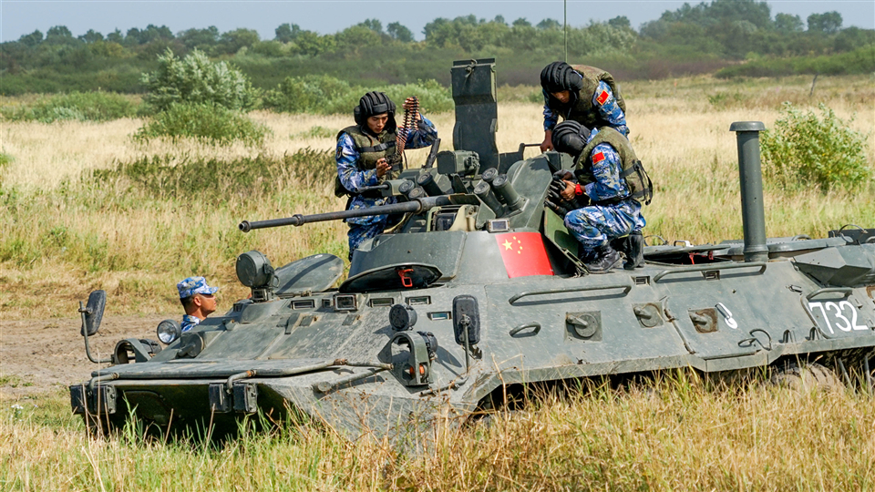 Chinese marines rank second in Relay Race of the IAG-2019 ”Seaborne Assault” contest