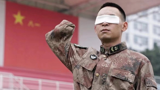 PLA hero injured by mine is discharged