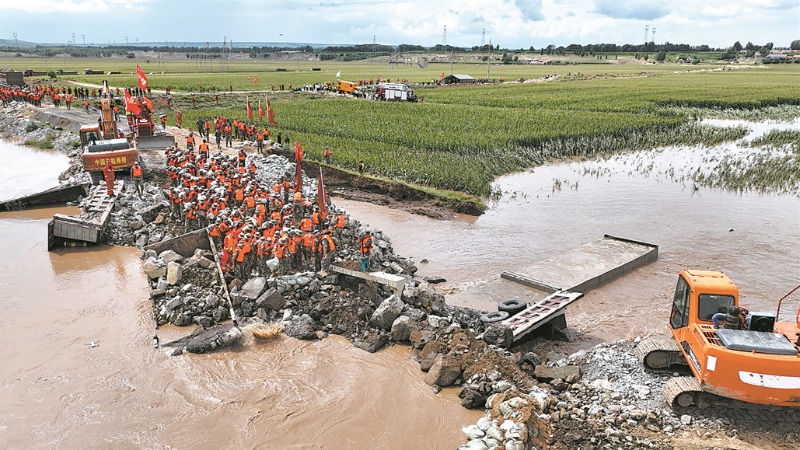 PLA, PAP, and militias act promptly for emergency rescue in Inner Mongolia